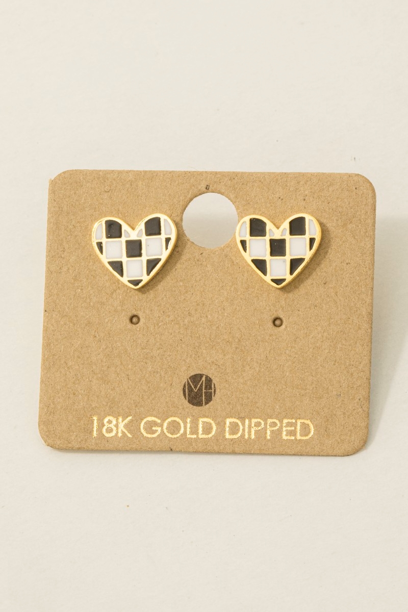 Where are the earrings made?