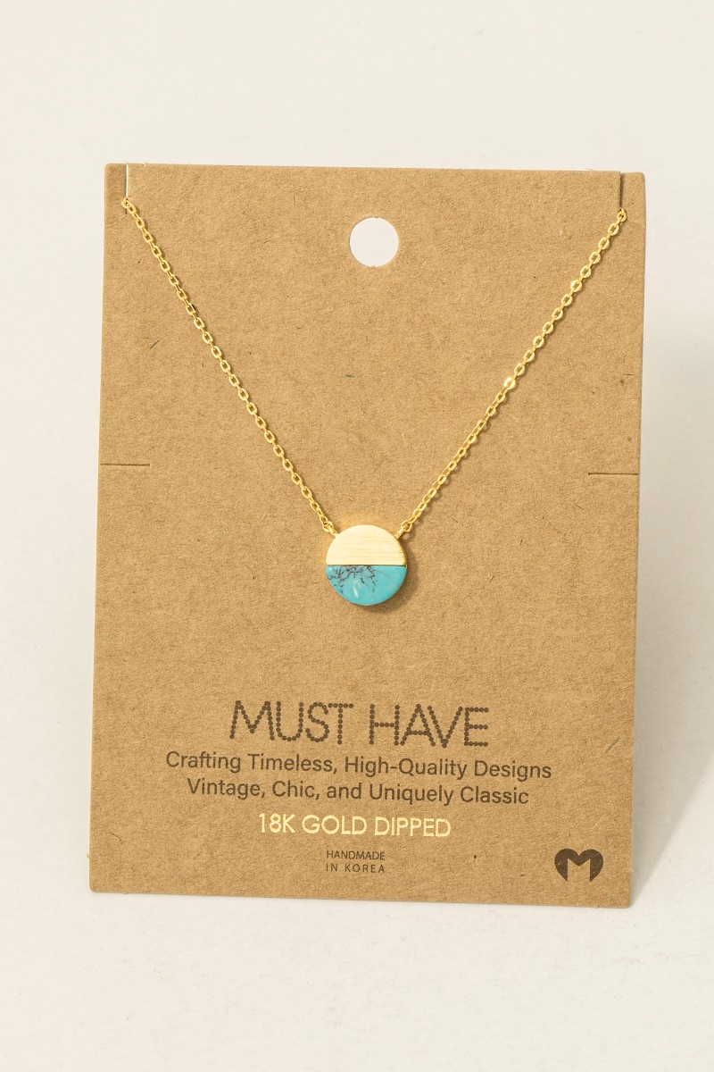 What does the open circle necklace mean?