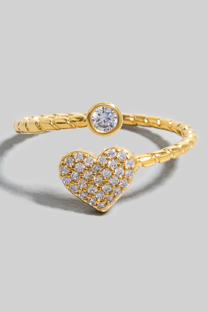 Which collections feature this ring?