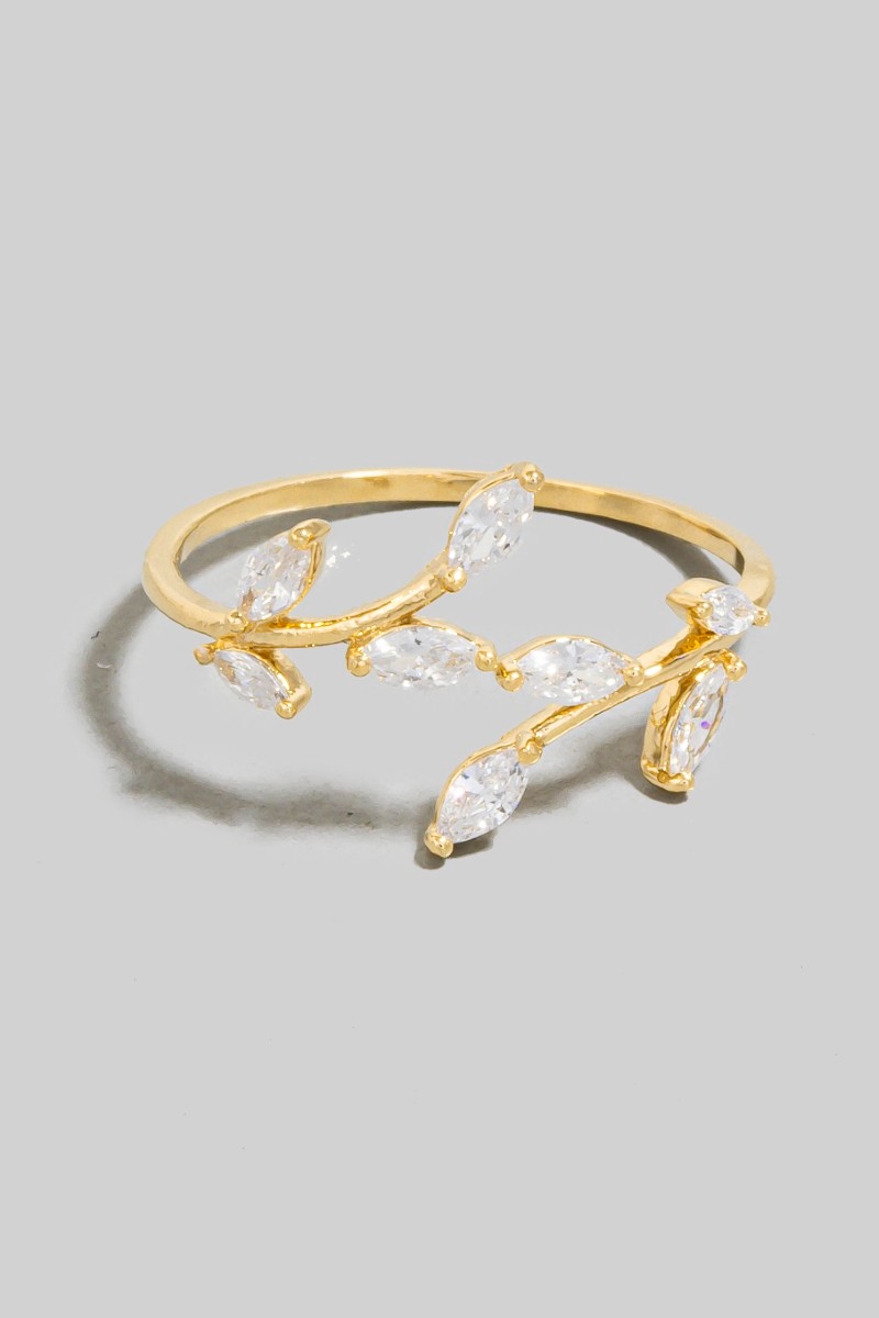 What is the style of the ring?